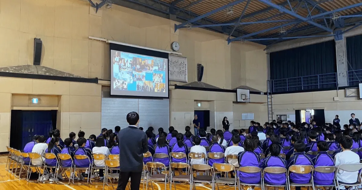 生き方講座「未来を創るのは誰？」愛知県の中学校で代表戸田が講演